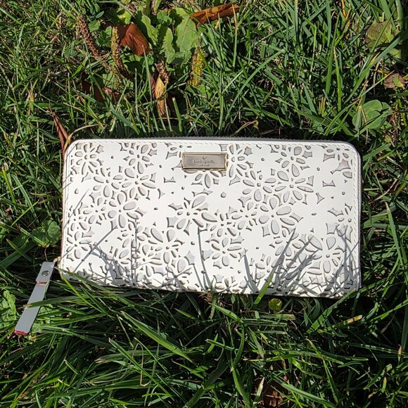 Kate Spade Floral Continental Wallet - Picture 1 of 5
